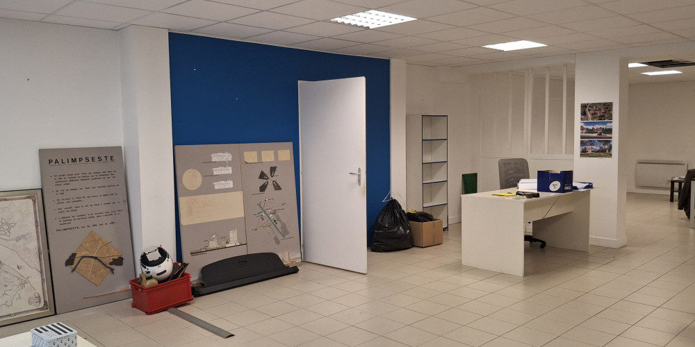 local commercial à BAYONNE (64100)